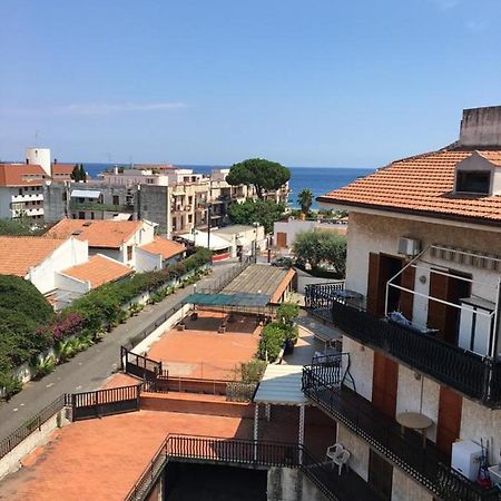Beda House Panoramica E Tranquilla Villa Giardini Naxos Dış mekan fotoğraf